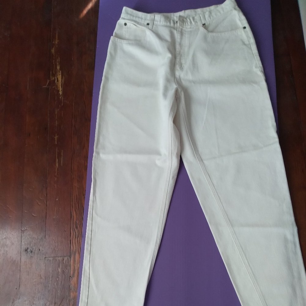 Liz Claiborne Off-White Denim Jeans | Size 16